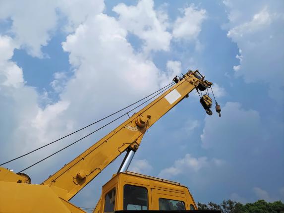 truck-mounted-boom-hire